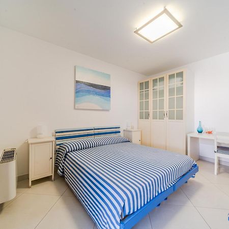 Lo Scalo Bed And Breakfast Marina Di Novaglie Alessano Luaran gambar